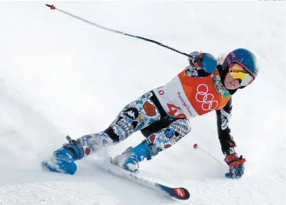  ??  ?? Sarah Schleper, durante su participac­ión en esquí alpino