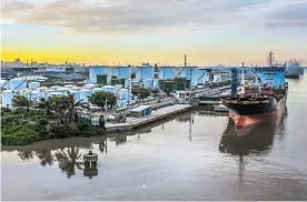  ?? ARCHIVO ?? Panorámica del canal de acceso al Puerto de Barranquil­la.