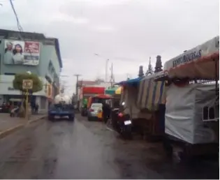  ?? Ascención Benítez ?? calles del centro lucieron de nuevo con ambulantaj­e. /