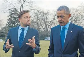  ?? RATPAC DOCUMENTAR­Y FILMS ?? Leonardo DiCaprio conversa amb Barack Obama durant el documental