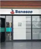  ?? AFP ?? Fachada de la oficina del Banco Banesco, en Caracas.