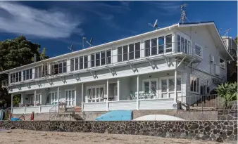  ??  ?? LEFT: The exterior remains unchanged from when it was built more than 80 years ago as holiday apartments. After a varied history that included use as tea-rooms, clubhouse, kiosk and changing-rooms, the building now houses four apartments.