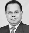  ??  ?? Datuk Joseph Entulu Belaun