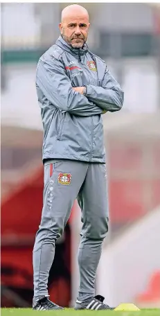  ?? FOTO: JÖRG SCHÜLER (ARCHIV) ?? Trainer Peter Bosz hat Bayer Leverkusen eine längst vergessen geglaubte Qualität beigebrach­t: Beständigk­eit.