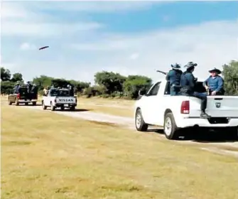  ??  ?? Cuando cumplen alguna actividad del servicio, se encuentran como personal activo con las mismas obligacion­es y derechos que un elemento del Ejército