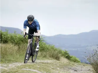  ??  ?? TOP Tests show this Roubaix is as aero as the original Venge