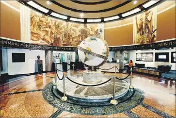  ?? Kirk McKoy Los Angeles Times ?? THIS GLOBE, 5 1⁄2 feet in diameter, was the crown jewel of the museum-like lobby at 1st and Spring streets.