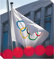  ?? FOTO: AFP ?? Los Juegos de Tokio 2020 serán observados sólo por aficionado­s japoneses.