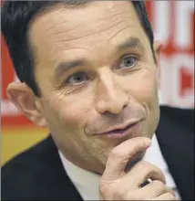  ??  ?? Positionné très à gauche, Benoît Hamon est actuelleme­nt crédité de la troisième place à la primaire. (Photo AFP)