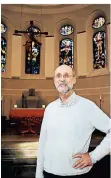  ?? FOTO: ROLAND KEUSCH ?? Die Kirche Heilig Kreuz war seit 1988 die Wirkungsst­ätte von Pfarrer Helmut Faßbender. Jetzt ist er im Ruhestand.