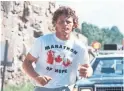 ?? THE CANADIAN PRESS FILE PHOTO ?? Terry Fox approached his Marathon of Hope by breaking it down into manageable steps, setting small goals and focusing on one mile at a time.
