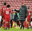  ?? Foto: dpa ?? Die Laune ist ausbaufähi­g: Liverpools Trainer Jürgen Klopp.