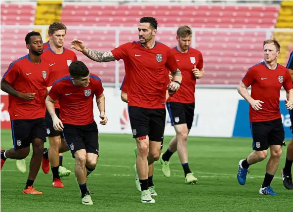  ?? Reuters ?? Taking it easy: Two United States players goofing around in Monday’s training session ahead of the World Cup qualifying match against Panama. —