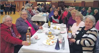  ?? KC_c06seniors­01 ?? Some of the ladies who enjoyed their afternoon of entertainm­ent.