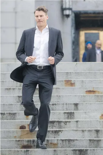  ?? GERRY KAHRMANN ?? Mayor Gregor Robertson heads to a press conference after the announceme­nt Wednesday that he will not run for re-election in October. In the meantime, he says, “I feel like I still have lots to accomplish.”