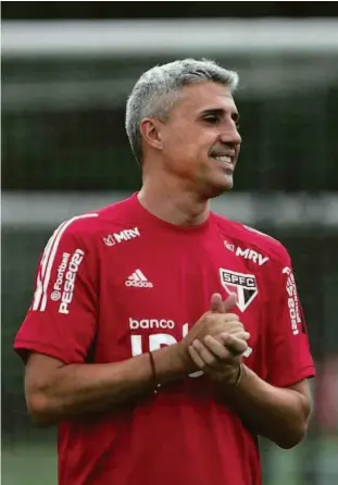  ?? Saopaulofc.net/divulgação ?? Principal novidade do São Paulo na temporada até aqui, o treinador Hernán Crespo fará sua estreia no clube no primeiro compromiss­o pelo Paulista