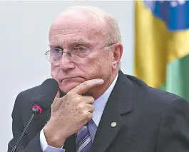  ??  ?? Osmar Serraglio ocupará vaga de Alexandre de Moraes em ministério