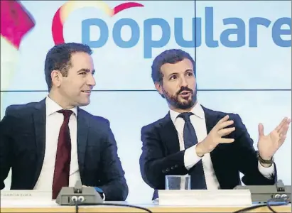  ?? EMILIA GUTIÉRREZ ?? Pablo Casado junto a su número dos, Teodoro García Egea, en la reunión de ayer del comité ejecutivo del PP