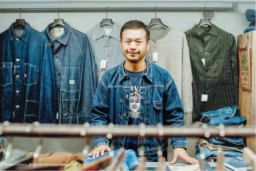  ??  ?? Yutaka Fujihara, gérant de la boutique Berberjin.