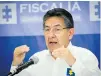  ?? ORLANDO AMADOR ?? El fiscal en la rueda de prensa.