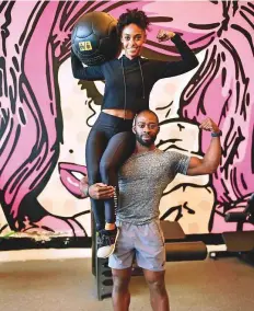  ?? Pictures: Clint Egbert/Gulf News ?? Michael and Vivviane Addo have managed to impress Dubai’s fitness enthusiast­s with their synchronis­ed workouts.