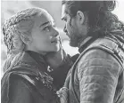  ?? HELEN SLOAN/ HBO ?? Danerys Targaryen ( Emilia Clarke) and Jon Snow ( Kit Harington) have their final embrace.