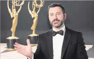  ??  ?? EMMY. Jimmy Kimmel será, por tercera vez, el anfitrión de los premios Emmy que se entregan hoy.