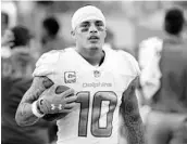  ?? WILFREDO LEE/ASSOCIATED PRESS ?? With Jarvis Landry’s impending trade, the Dolphins may turn to WR Kenny Stills, above, to fill the slot receiver role.