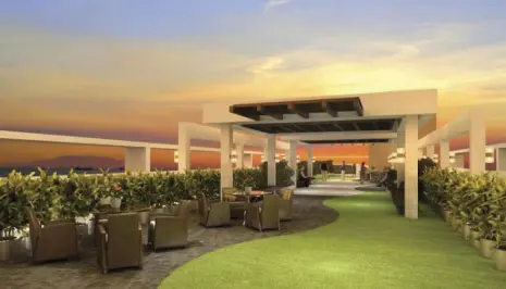  ??  ?? Residents can easily relax and unwind at the outdoor amenity area of The Radiance Manila Bay which has a 50-meter lap pool, outdoor lounge, sunset grove and pavilion, and play area.