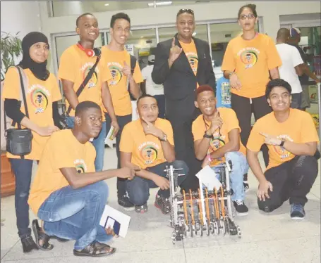  ?? (Colin Sawh photo) ?? The STEMGuyana Team with their robot.