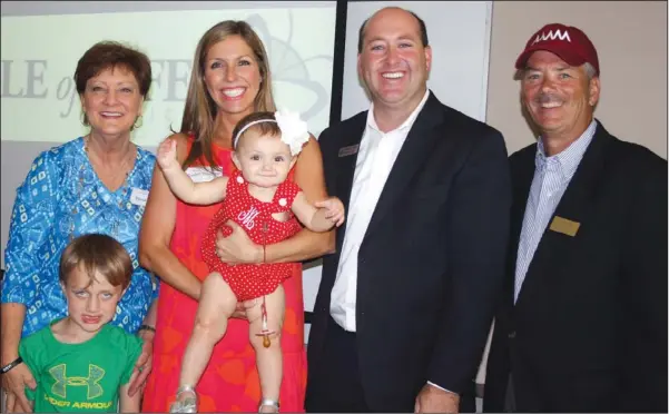  ?? STAFF PHOTOS
CARIN SCHOPPMEYE­R ?? John Lea,
chairman of the Circle of Life Hospice Foundation board of directors, from right, Patrick and Meredith Woodruff, with their children Mattie and Cole and Rhonda Woodruff gather at the formal launch of the foundation on Aug. 29 at the Earlene...