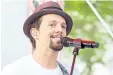  ?? CHARLES SYKES/THE ASSOCIATED PRESS FILES ?? In this July 18, 2014 file photo, Jason Mraz performs on NBC’s Today show in New York. Mraz will make his Broadway debut in the hit musical Waitress, starting Nov. 3.