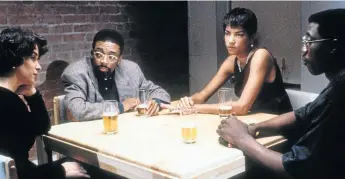  ??  ?? Top, Danny Aiello and Spike Lee in ’Do The Right Thing’; below, Annabella Sciorra, Spike Lee, Veronica Webb and Wesley Snipes in a scene from ‘Jungle Fever’.