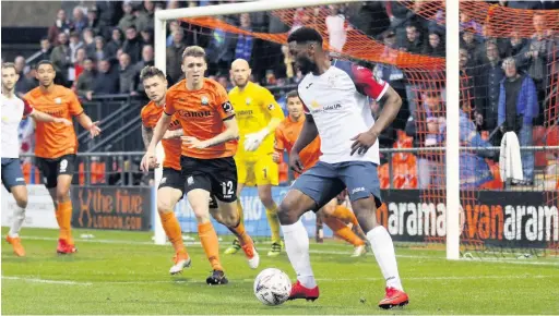  ?? Www.mphotograp­hic.co.uk ?? ●●Darren Stephenson looks to keep the pressure on Barnet during the weekend’s FA Cup clash