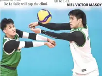  ?? UAAP PHOTO ?? MY BALL
La Salle teammates Menard Guerrero (left) and Noel Kampton unwittingl­y battled for the ball during their UAAP Season 86 men’s volleyball match against Adamson on Wednesday, April 17, 2024.