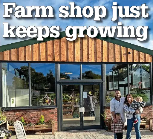  ?? ?? ●●Ella and Jack Sidebottom with children Abbie and Zach at Brook House Farm Shop