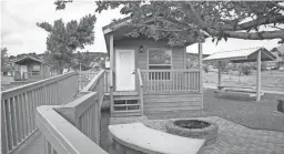  ?? ARIZONA STATE PARKS ?? Each Lyman Lake camping cabin has a view of the lake and comes with a covered porch, bunk beds with mattresses, table, chairs, heat and air conditioni­ng.