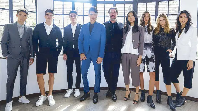  ??  ?? Internatio­nal designer Ricardo Preto (center) launches his fall/winter collection for Ricardo Preto and U by Ricardo Preto, exclusivel­y available at Rustan’s.