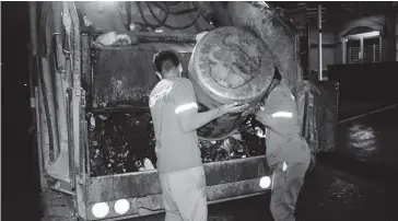  ?? FOTO: DEBATE ?? PASA solo da el servicio de recolecció­n de basura al sector empresaria­l.