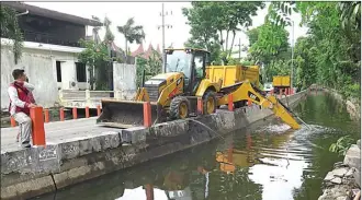  ?? SEPTINDA AYU/JAWA POS ?? box culvert