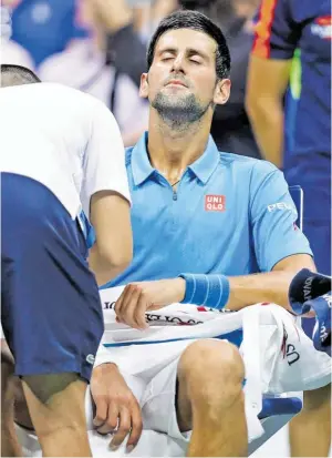  ?? BILD: SN/GEPA PICTURES/HAUER ?? Novak Djokovic ließ sich zwei Mal behandeln.