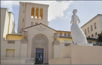  ?? ASSOCIATED PRESS ?? Laguna Honda Hospital, run by the City of San Francisco, will stop dischargin­g patients as part of a federally mandated closure plan after at least four patients died within days or weeks of being moved from Laguna Honda, an official said.