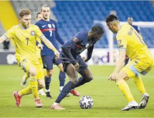  ?? //AFP ?? Dembélé no solo marcó el primer gol de Francia sino que también fue clave en el juego de los de Deschamps