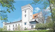  ?? FOTO: PR/HUMBOLDT-INSTITUT ?? Das Schloss Ratzenried ist der Verwaltung­ssitz des Humboldt-instituts, das Standorte in Deutschlan­d und Österreich hat, darunter vier eigenen Internatss­chulen.