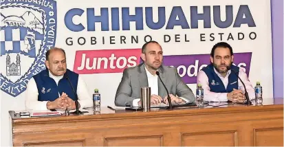  ?? ?? Presentan en rueda de prensa en sistema de salud Medichihua­hua juntos por la salud, encabeza el evento el secretario de Salud, Gilberto Baeza