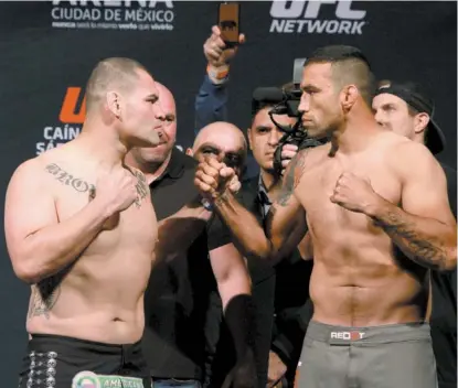  ?? FOTOS: SANTIAGO CHAPARRO ?? Caín Velásquez y Fabricio Werdum, listos para dirimir esta noche sus diferencia­s en el octágono