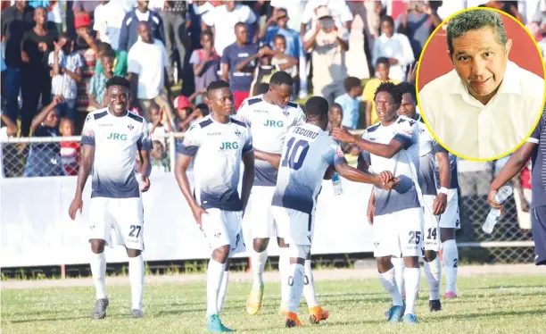  ??  ?? IN HAPPIER TIMES. . .Ngezi Platinum Stars players celebrate a goal at Baobab last season. INSERT: Newly appointed coach Elroy Akbay