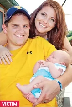  ??  ?? VICTIMKatz, winning the tournament last year and the two men he killed – Eli Clayton and Taylor Robertson with his wife and son