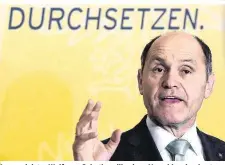  ??  ?? Innenminis­ter Wolfgang Sobotka will seinen Vorschlag durchsetze­n