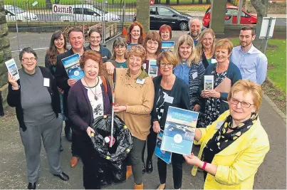  ?? Picture: Gareth Jennings. ?? Morag Lindsay and Jean Stewart of Keptie Friends, Sandie Wright from Glamis and Wendy Glass from Easthaven at the launch with members of various anti-litter groups.